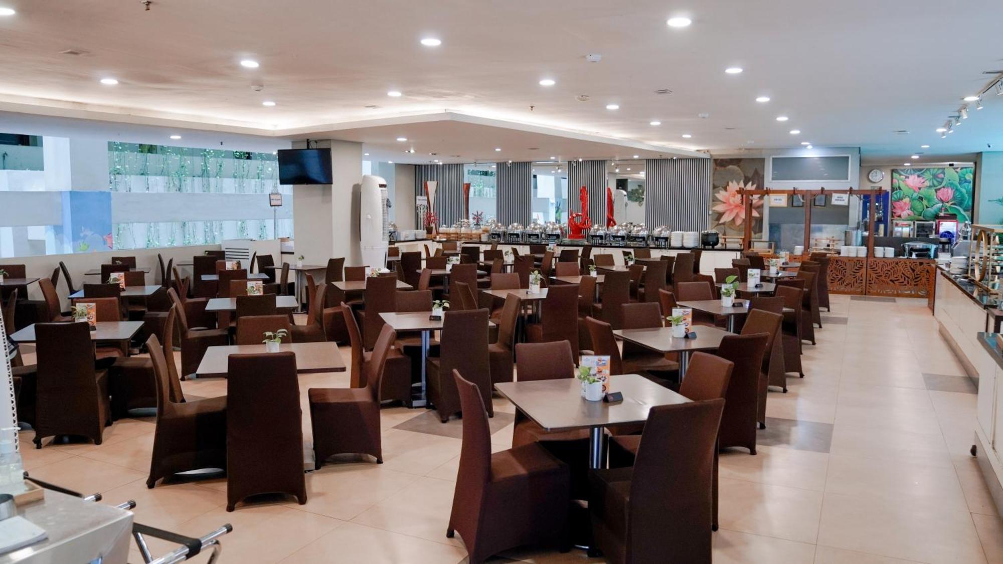 Savana Hotel & Convention Malang Exterior foto